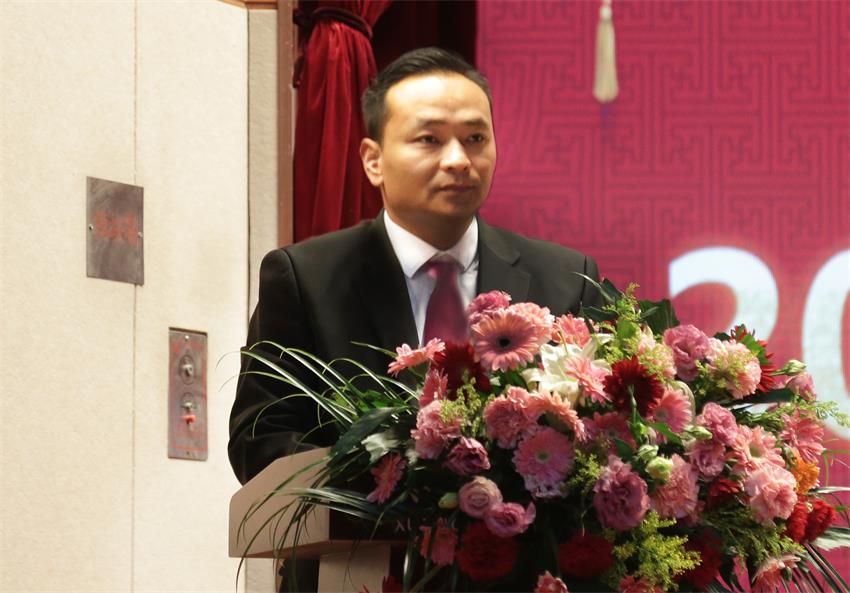 集团副总、纪委副书记张成彪同志作星空手机官方网站_星空(中国)“关于2018年违纪违规及重大事故责任单位的通报及处理决定”
